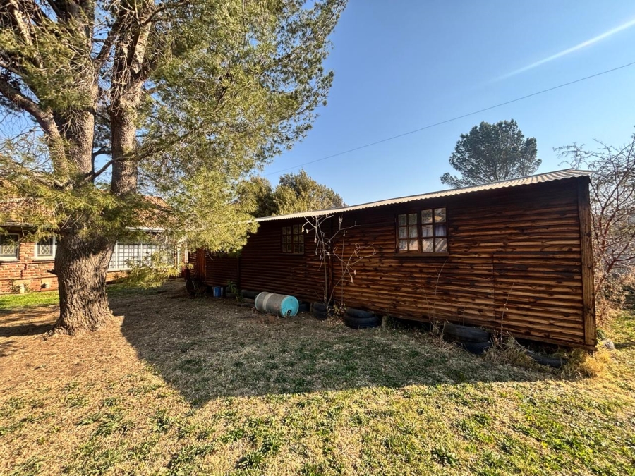 4 Bedroom Property for Sale in Roosheuwel North West